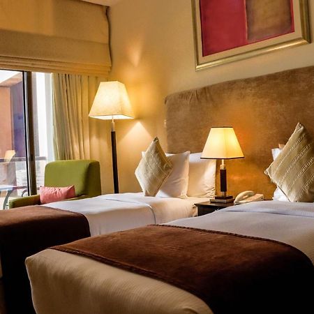 Mercure Hotel Apartments Dubai Barsha Heights Exterior photo