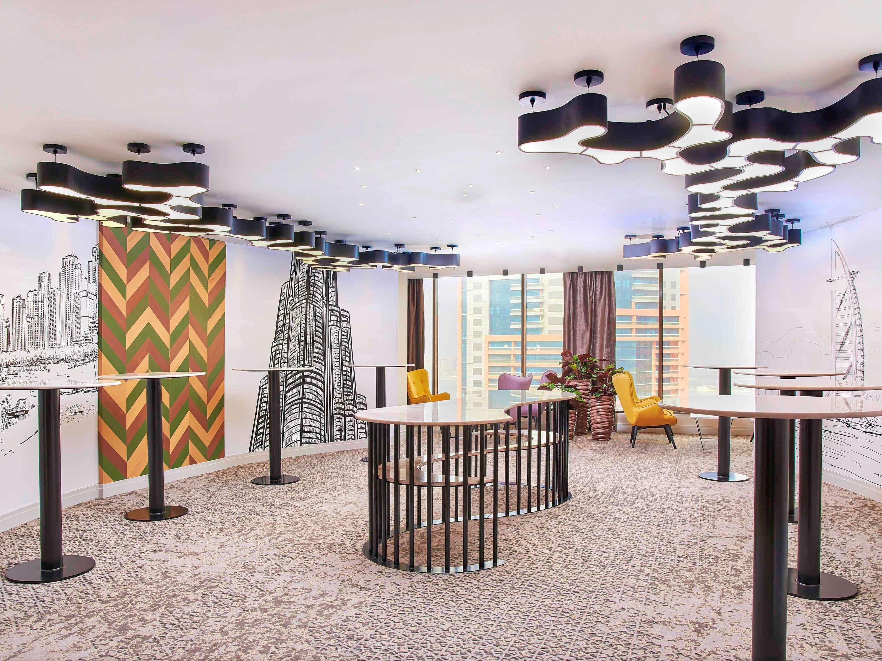 Mercure Hotel Apartments Dubai Barsha Heights Exterior photo
