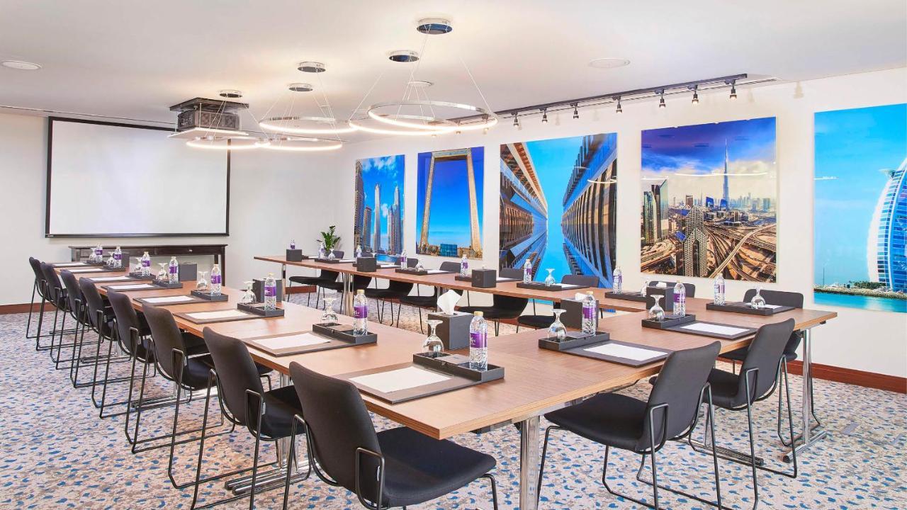Mercure Hotel Apartments Dubai Barsha Heights Exterior photo