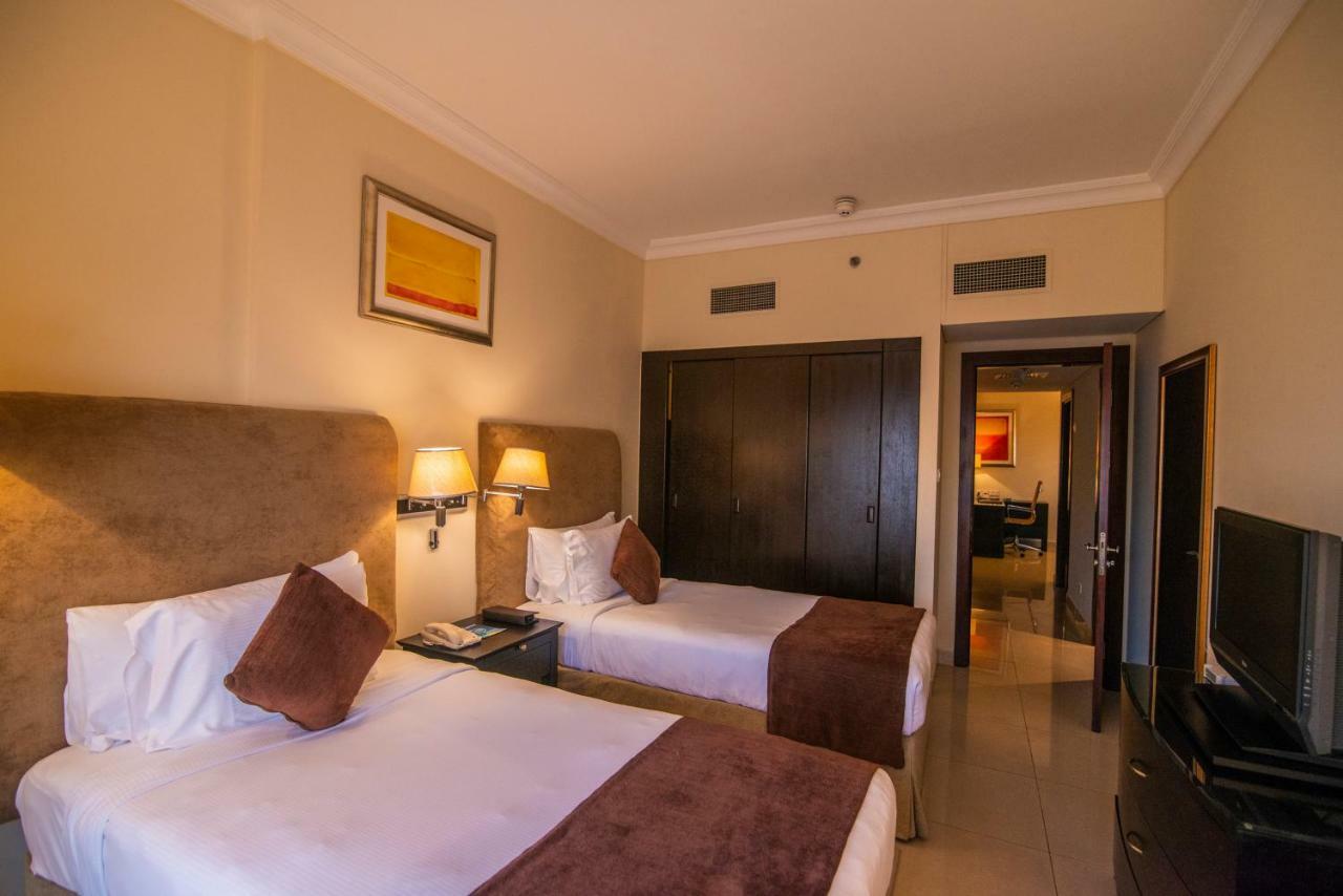 Mercure Hotel Apartments Dubai Barsha Heights Exterior photo
